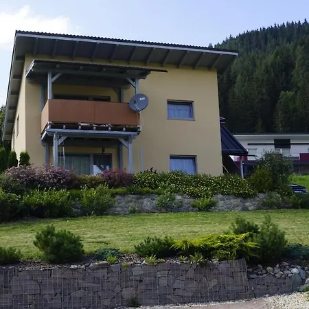 Grebenec Apartment