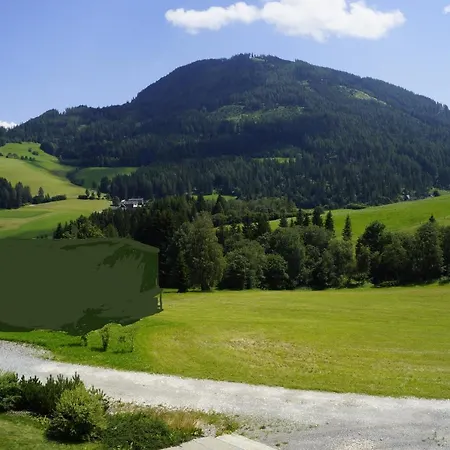 格雷贝内克公寓 公寓 *